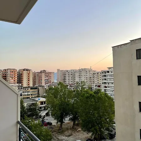 Adriatic Center 公寓 Vlorë